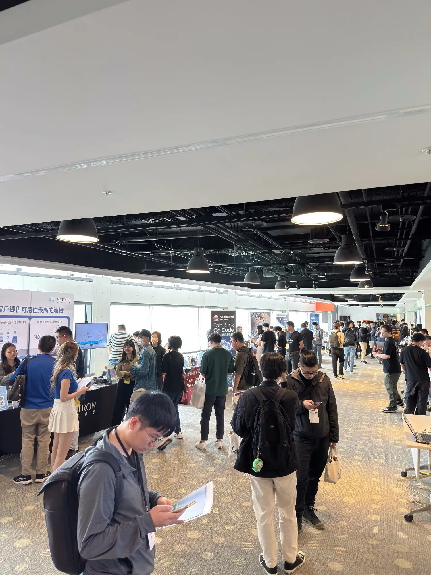 DevOpsDays 活動走道