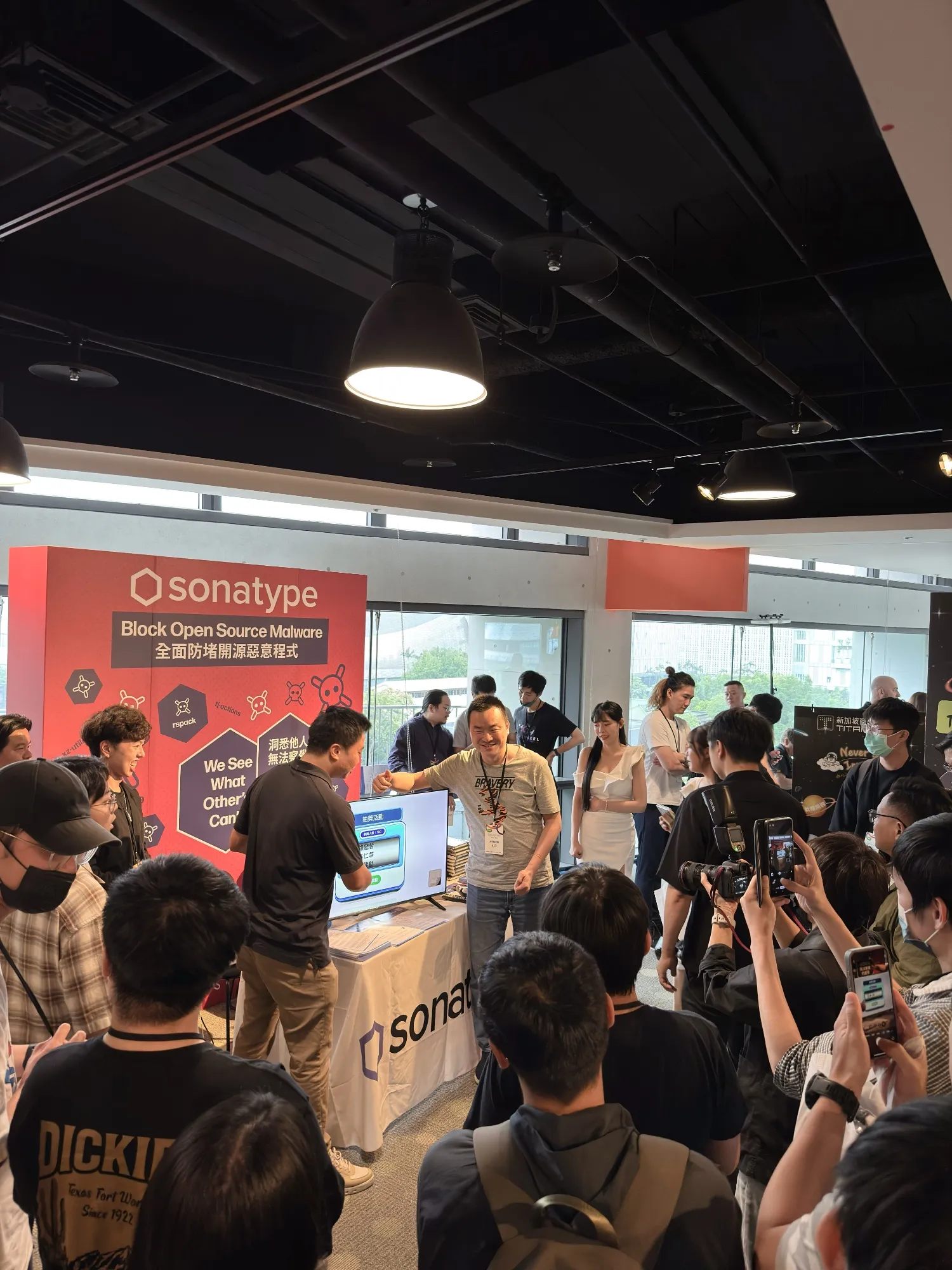 DevOpsDays 廠商活動