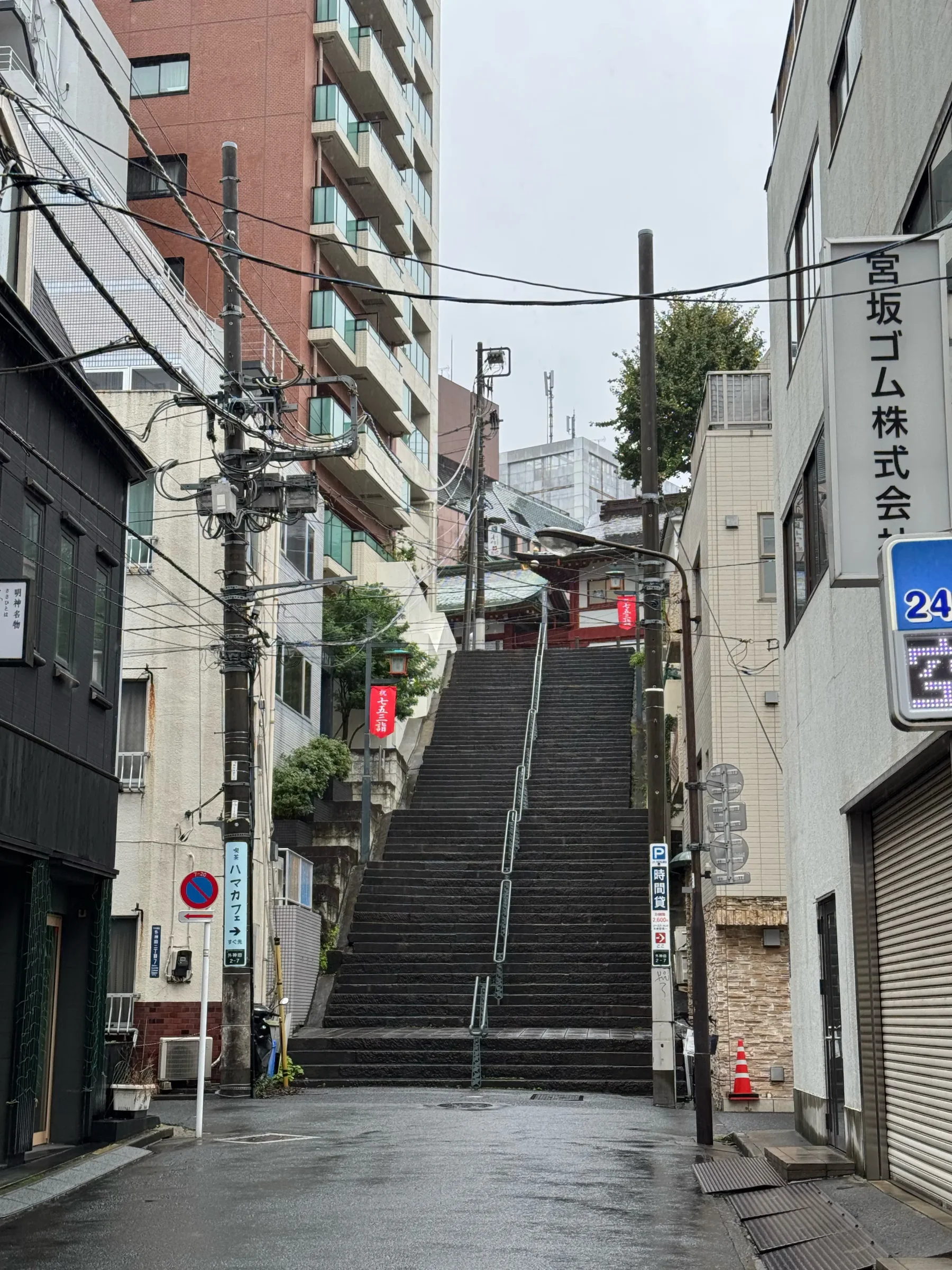 神田明神 - 熟悉的階梯